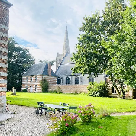 Relais De Chasse Du Chateau- A 10 Minutes De La Des Petites Dalles- 30 D'etretat Et De Veules Les Roses 4*