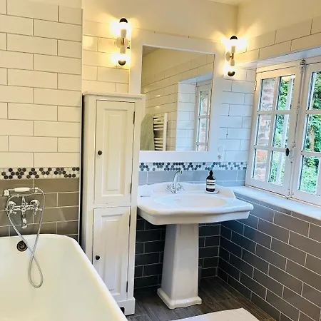 Hotel Relais De Chasse Du Chateau- A 10 Minutes De La Des Petites Dalles- 30 D'etretat Et De Veules Les Roses